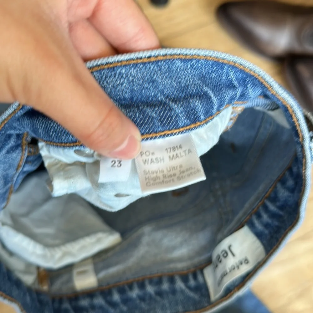 Reformation Jeans Cynthia High Rise Straight Jeans Size 23 - Picture 8 of 11